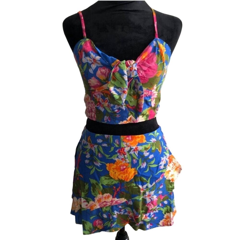LOTTIE & HOLLY BOG COLLECTIVE FLORAL CROP TOP & SKORT SET BLUE PINK M-NEW